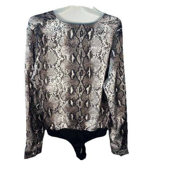 ee:some‎ Bodysuit Snake Skin Look Opaque Sheer Women's Size Medium - Picture 5 of 9